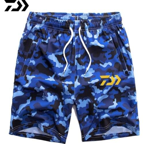 Daiwa Summer Fishing Shorts Breathable Outdoor Wear Beach Loose Quick Dry Men Fishing Clothes Running Trousers Fishing Shorts