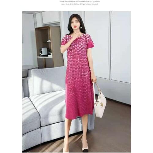 Miyake Pleated Dress May New Looking Wave Light Scale Short Sleeves Loose Dress Korean Style Fashion Dress