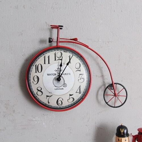 Retro American rural living room bedroom creative bicycle wall clock personality decoration clock wall decoration wall decoratio