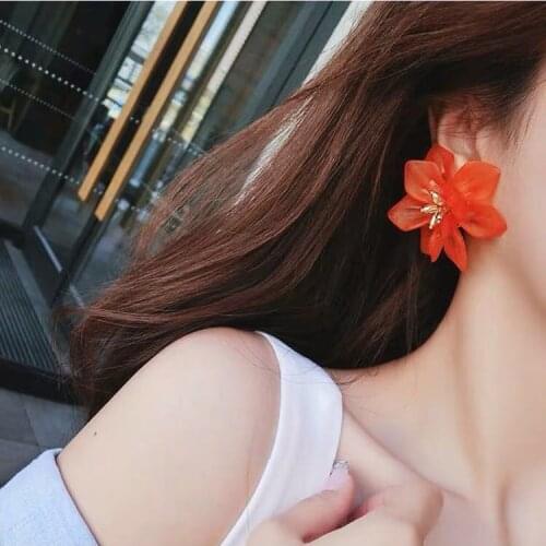 YLWHJJ brand baby Hyperbole Flower Earrings Women Acrylic Big White Orange Green Flower Holiday Earrings