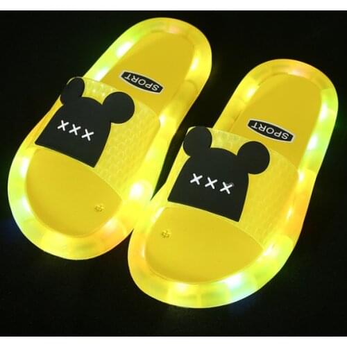 2021 Summer Girls Boys Luminous Slippers Children Soft PVC Toddler Kids Home Sandals Comfortable Yellow Beach Shoes