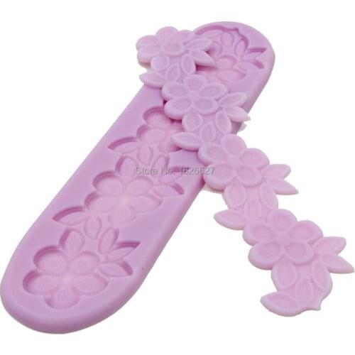 Beautiful leaf Silicone 3D Mold Cookware Dining Bar Non-Stick Cake Decorating Fondant Soap Mold Sugar Lace mold Color Purple