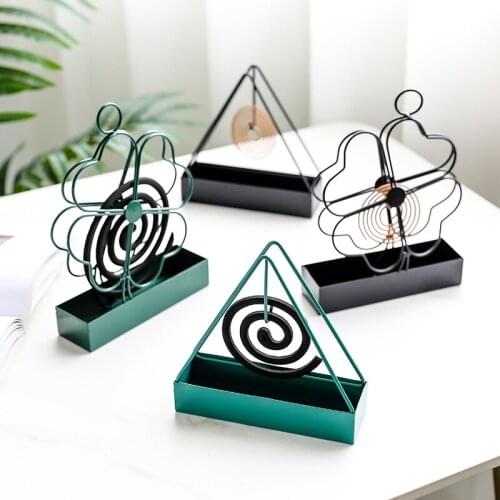 Mosquito Coil Holder Mosquito Nordic Style Lucky Clover Iron Repellent Incense Rack Plate Home Decoration Anti-mosquito Supplies