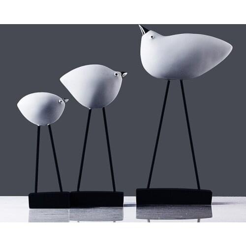 European Resin Bird Figurines Home Decor Creative Livingroom Statue Decoration Modern Simple Miniatures Accessories House Crafts