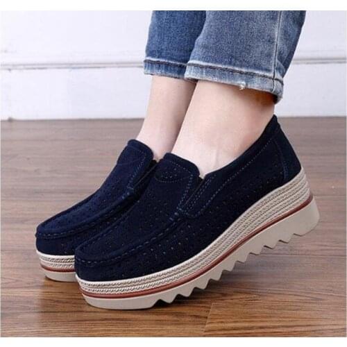 Fashion lager size Women Flats Shoes Platform Sneakers Shoes Woman Leather Suede Casual Shoes Slip On Flats black Creepers