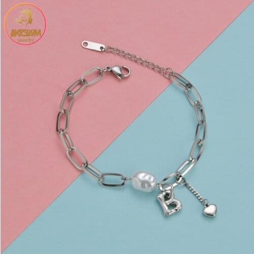 Akizoom OT-Buckle Pearl Letter B Pendant Bracelet for Women Stainless Steel Color Charm Unisex Wrist Birthday Party Jewelry Gift