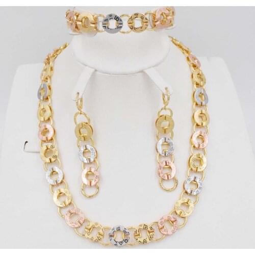New High Quality set Dubai African Gold color 3 tones set Fashion Wedding Bridal Costume Jewelry Sets