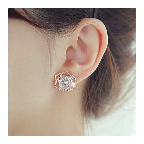 Simple Luxury Lovely 925 Sterling Silver Studs Earring for Woman with CZ Zircon Fashion Jewelry Gift Wedding Party