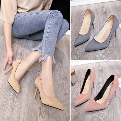 RUANDAI Suede Pumps
