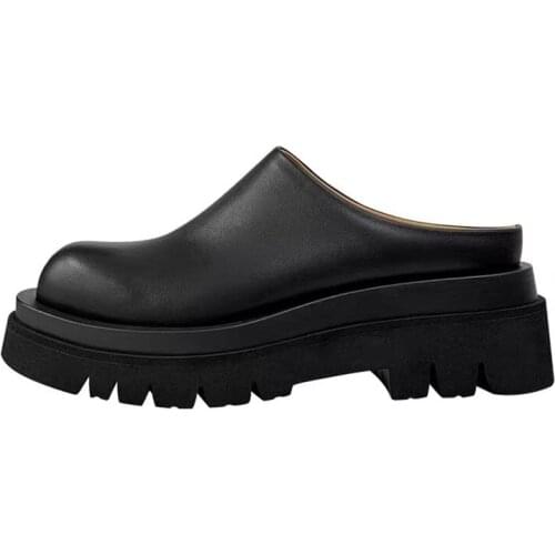 Summer Thick-soled Ladies Slippers Non-slip Women PU Shoes Comfortable Light Waterproof Rubber Shoes Casual Simple Fashion Mules