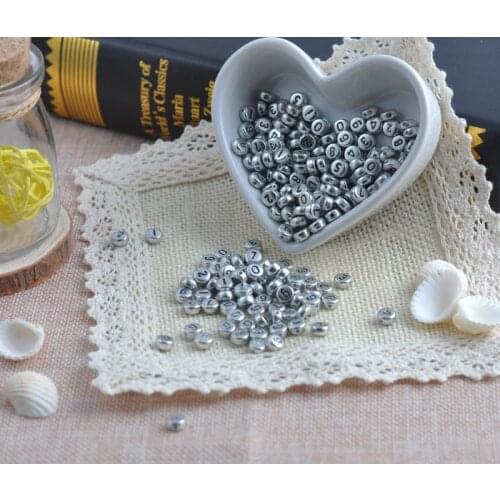 Mixed Silver grey Acrylic Numbers Flat Round Beads Charms Jewelry Craft 7x3mm 200Pcs YKL0192X