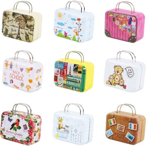 Europe Style Vintage Suitcase Shape Candy Storage Box Tinplate Purse Wedding Favor Small Decoration Sundries Organizer Container