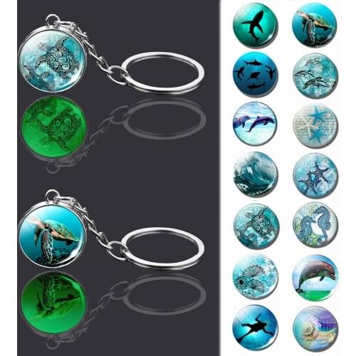 Luminous Sea Turtle Glass Ball Pendant Keychain Dolphin Colorful Seashells Glass Cablchon Jewelry Glowing Key Chains Women Gift