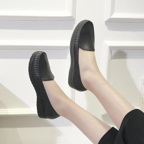 Womens Shoes Summer Flat Leather Shoes Soft Sole Comfortable Single Shoes Womens Elderly Non-slip Flat Shoes