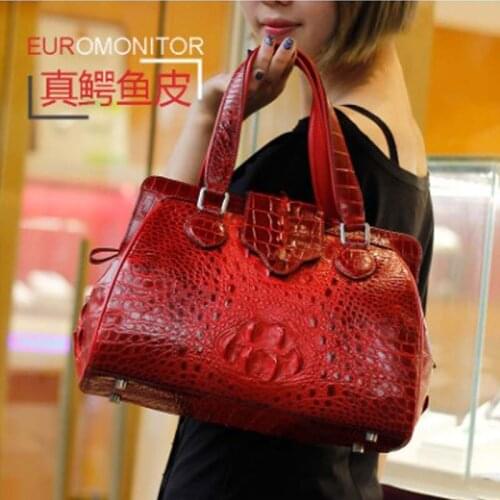 Ourui crocodile Genuine leather Female bag Small sweet wind chain package female One shoulder aslant package women bag