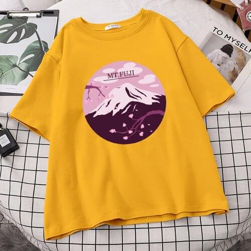 Mount Fuji Full Of Cherry Blossoms Print Tshirt Man Breathable Soft T-Shirts Simple Oversized Clothes Retro Big-Size Man T Shirt