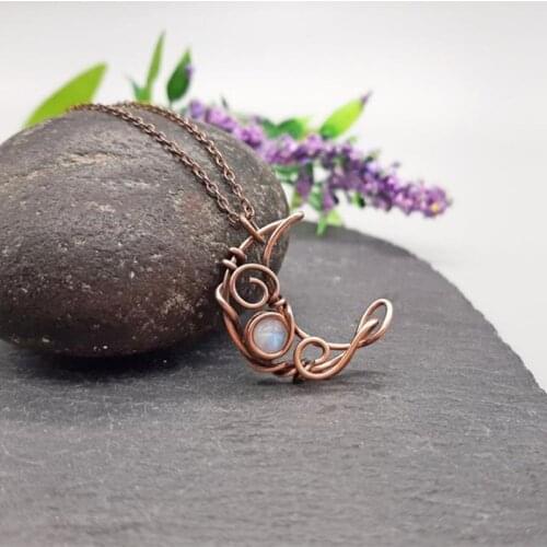 Crescent Crystal Moon Pendant Necklace Moonstone Charm Chain Necklaces for Women Female Party Wedding Necklace Boho Jewelry