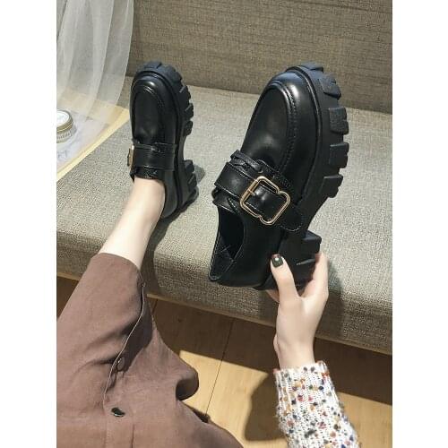 Womens British style small leather shoes 2020 new retro round head thick bottom single shoes student leisure increased