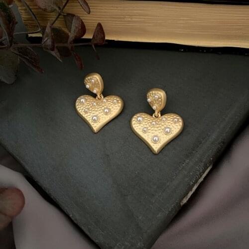 Romanticism retro Baroque French light luxury elegant peach heart matte gold Pearl 925 pin Earrings