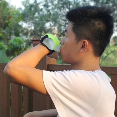 Mini Running Wrist Water Bottle Kettle Holder Wrist Storage Bag Hydration Pack Soft Flask For Marathon Riding Fitness Climbing