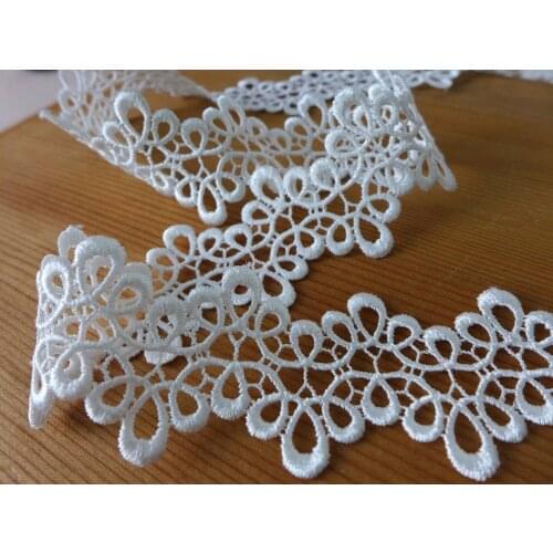 5 Yards/lot 3cm Width Fashion Hollowed Out White Glossy Lace Ribbon DIY Handmade Lace Fabric Trims For Home Decor, Cake Decor