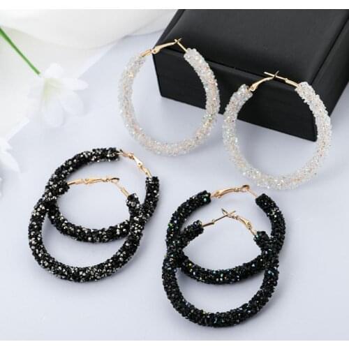 Fashion Hoop Earrings for Women Alloy Twisted Gold Earrings for Women Faux Pearl Big Circle Earrings Femme Earings Jewelry