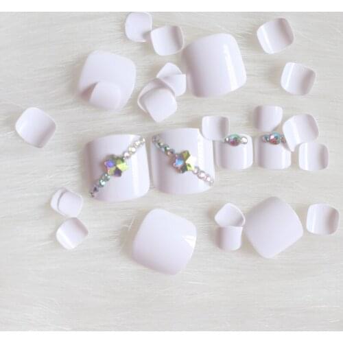 24pcs Luxury Fashion Crystal Diamond Full Rhinestone Fake Nails Sexy white