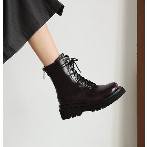 Osunlina Womans Martin Boots 2020 Fashion Winter Round Toe High Heels Back Zipper Ankle Boots Handmade Motorcycle Shoes A110