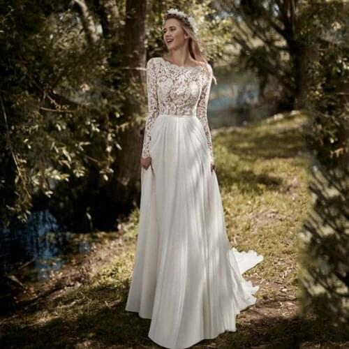A-Line Lace Beach Wedding Dress 2020 Scoop Long Sleeve Boho Wedding Gown Backless Bridal Dress vestido de noiva Plus Size
