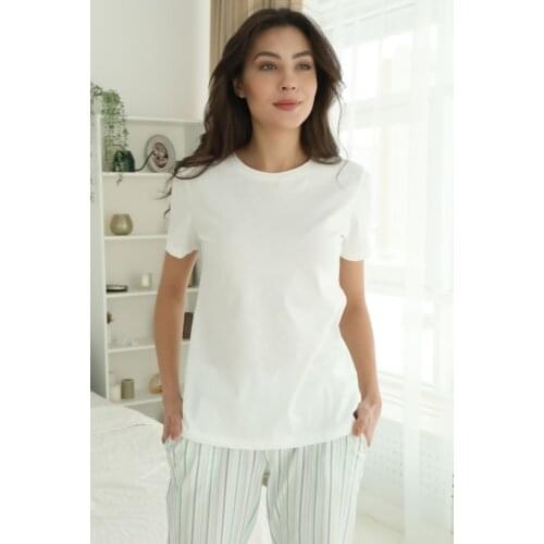 ALMANDO MELADO Women's T-shirts