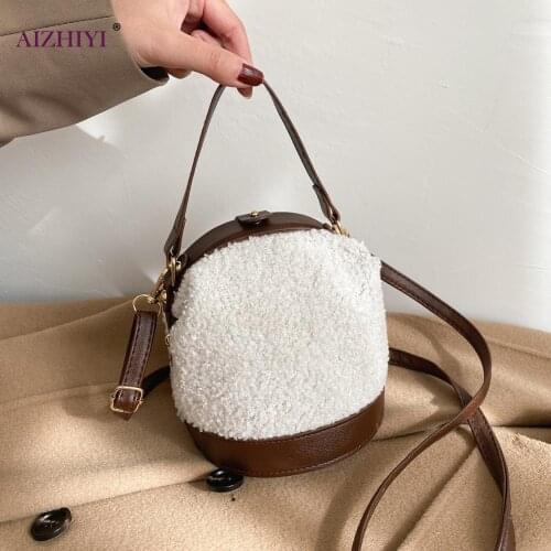Fashion Hit Color Messenger Bucket Bag Women Casual Plush Shoulder Totes Portable Lady Street Travel Handbags