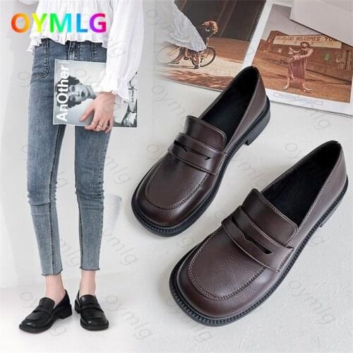 OYMLG Leather Pumps