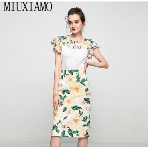 MIUXIMAO 2021 new arrival of three-dimensional flower decorative top print hip wrap half skirt elegant woman 2 pieces set