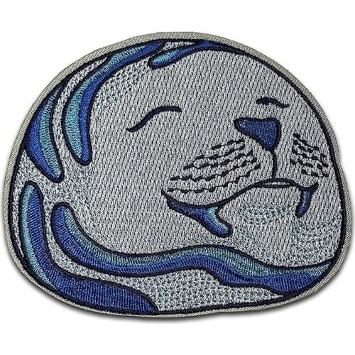 Cute Seal Embroidery Iron on Patch Appliqued Jacket Vest Bags Fashion DIY Clothing Accessories Sewing Custom Badge Free Shipping