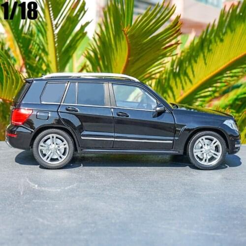 1:18 Scale GTA GLK 300 SUV Alloy Vehicles Car Model For Boys Toys Gifts Original Box Free Shipping