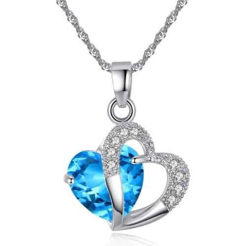 Dainty Female Crystal Pendant Necklace Classic Silver Color Wedding Necklace For Women Trendy Love Heart Chain Necklace 2021