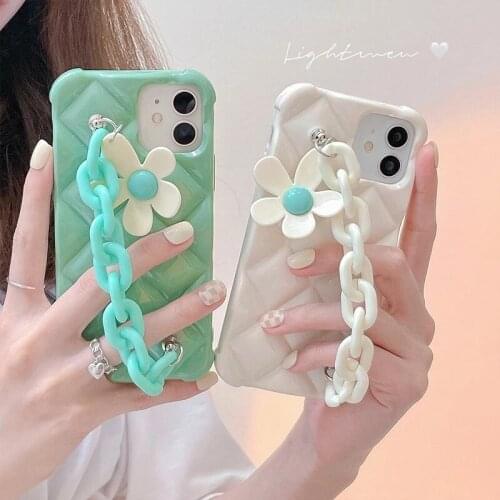 Luxury Glossy Geometric Pattern Flower Chain Phone Case for iPhone 11 12Pro Max XR 7 8Plus Solid Color Soft Silicone Back Cover