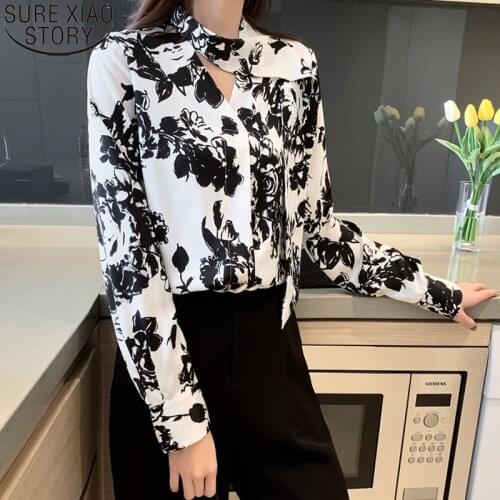 Spring Autumn 2021 New V-neck Fashion Print Chiffon Shirts Women Tops Vintage Blouse Black Flower Loose Shirt Clothes 16129