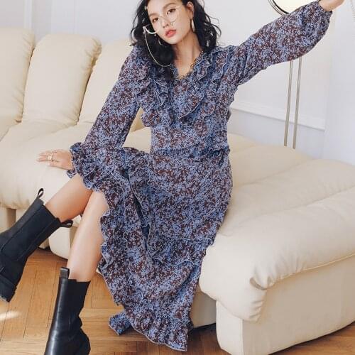 S7639 spring 2021 French floral new loose irregular design retro V-neck Pullover dress