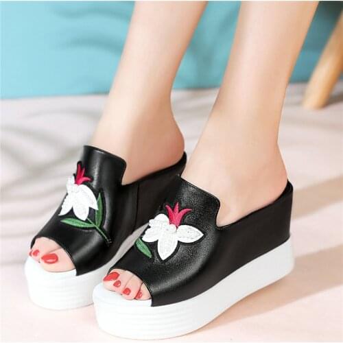 Women Genuine Leather Platform Slippers Female Wedges High Heel Pumps Shoes Flower Gladiator Sandals Summer Fashion Sneakers