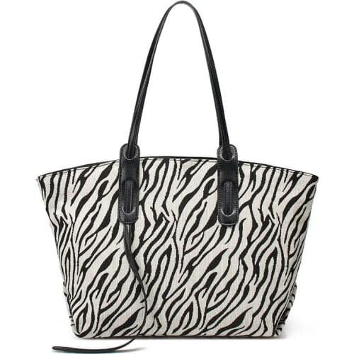 Big Capacity Shopping Handbag Simple Lady Shoulder Bag Solid Color Female Handle Bag Reusable Designer Fashion Tote Bag Women