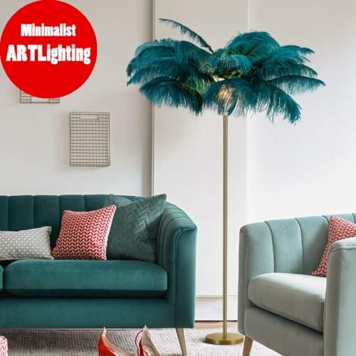 Modern Luxury Ostrich Feather Corner Floor Lamp Nordic Standing Lamp for Living Room Villa Tripot Decorative Feather Lamp