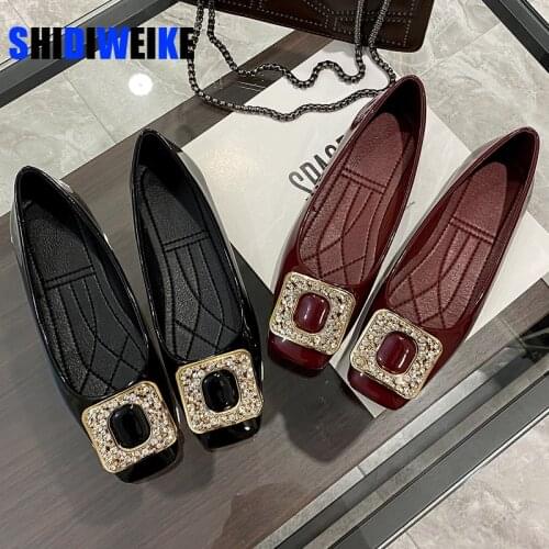 Women Flat Shoes Ballet Shoes Slip On Loafers Moccasins Brand Leather Flats Metal Decoration Ballerina Zapatos Mujer Size 35-43