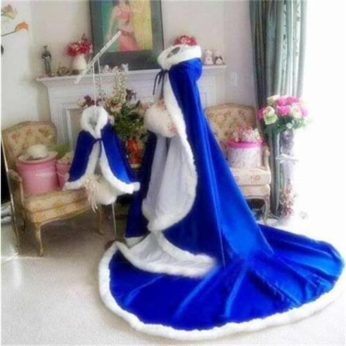 White Elegant Wedding Cloaks Bridal Faux Fur Winter Wedding Accessories Bridal Wraps Bridal wedding cloak