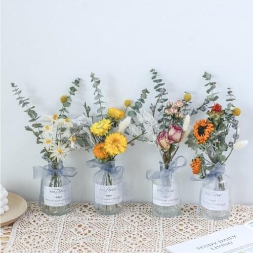 Best Newyear 2021 Home Office Modern Decoration High Quality Multi Pattern Preserved Dried Flower Eucalyptus Leaf Bouquet Vase