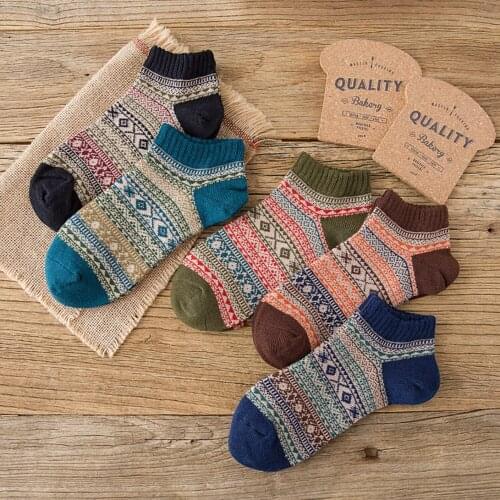 2020 Fashion socks Women Japanese Harajuku National style cotton men socks sweat Breathable Couple Retro Stylish Colorful socks