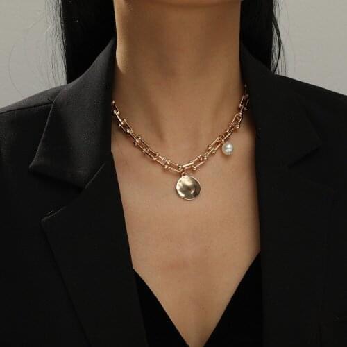 New Styles Punk Curb Cuban U Shape Round Pearl Pendant Necklaces Collar for Women Geometric Knot Long Necklaces Jewelry Gift