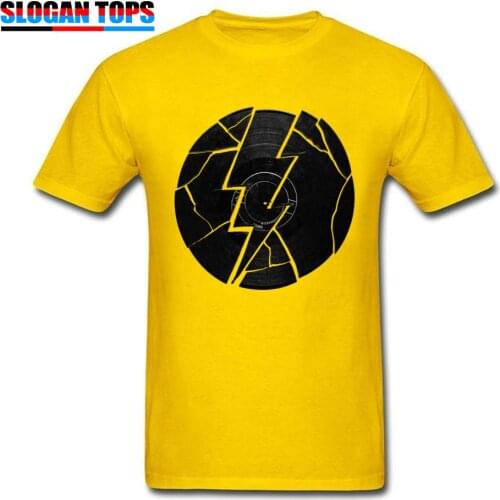 Funky Men T Shirts When Lightning Strikes Rock Crazy T-Shirt Guys Black Record Print Clothes Yellow Tees Cotton Tops Punk Style