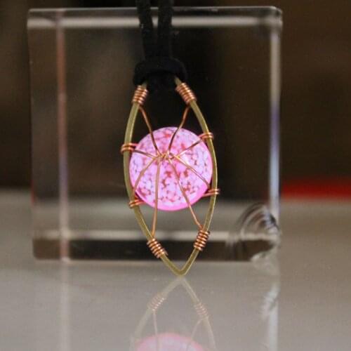 New pink Luminous stone eye Pendant Necklace copper wire cat eye Glow In The Dark Charming Necklace Handmade