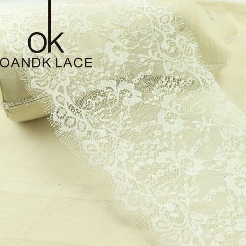3 meter/ lot Eyelash Lace Fabric 18cm DIY Decorative High Quality Soft Off Nylon Eyelash Lace Trim Wedding Dress Fabric